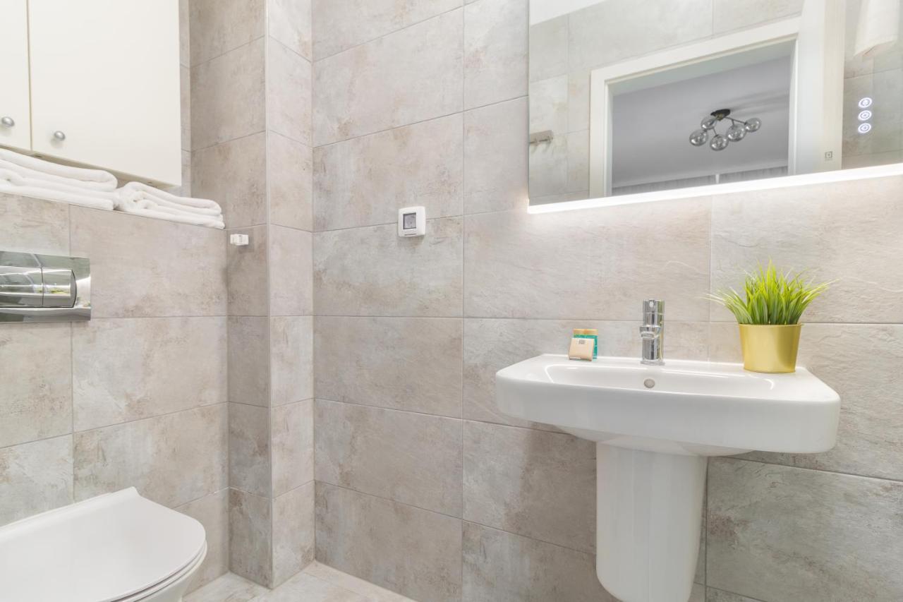 Vancouver Flat Oradea Extérieur photo